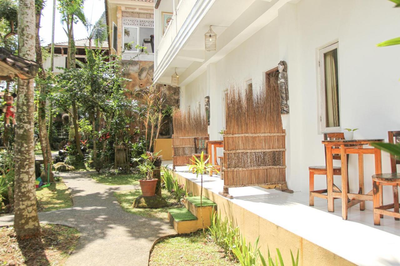 Kubu Sari Ubud Bagian luar foto