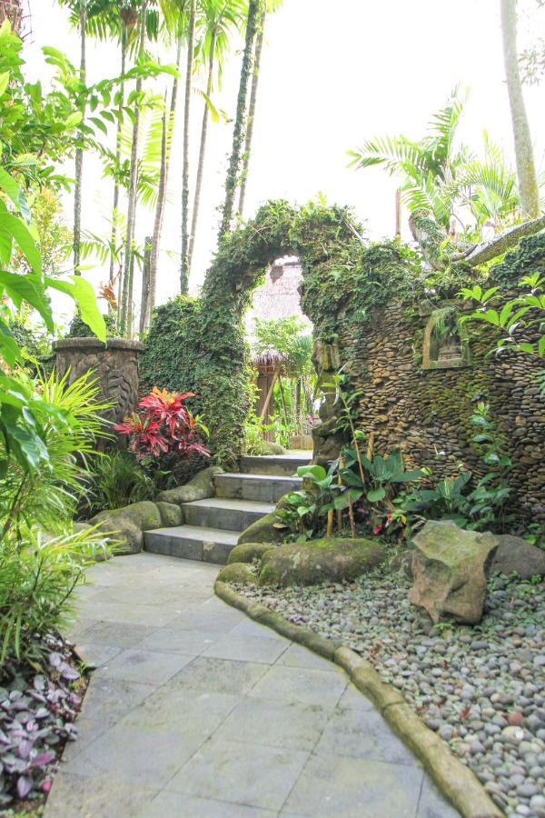 Kubu Sari Ubud Bagian luar foto
